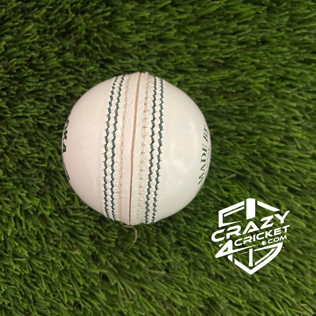 Kookaburra Crown Cricket Ball